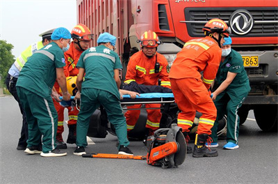 镇沅沛县道路救援